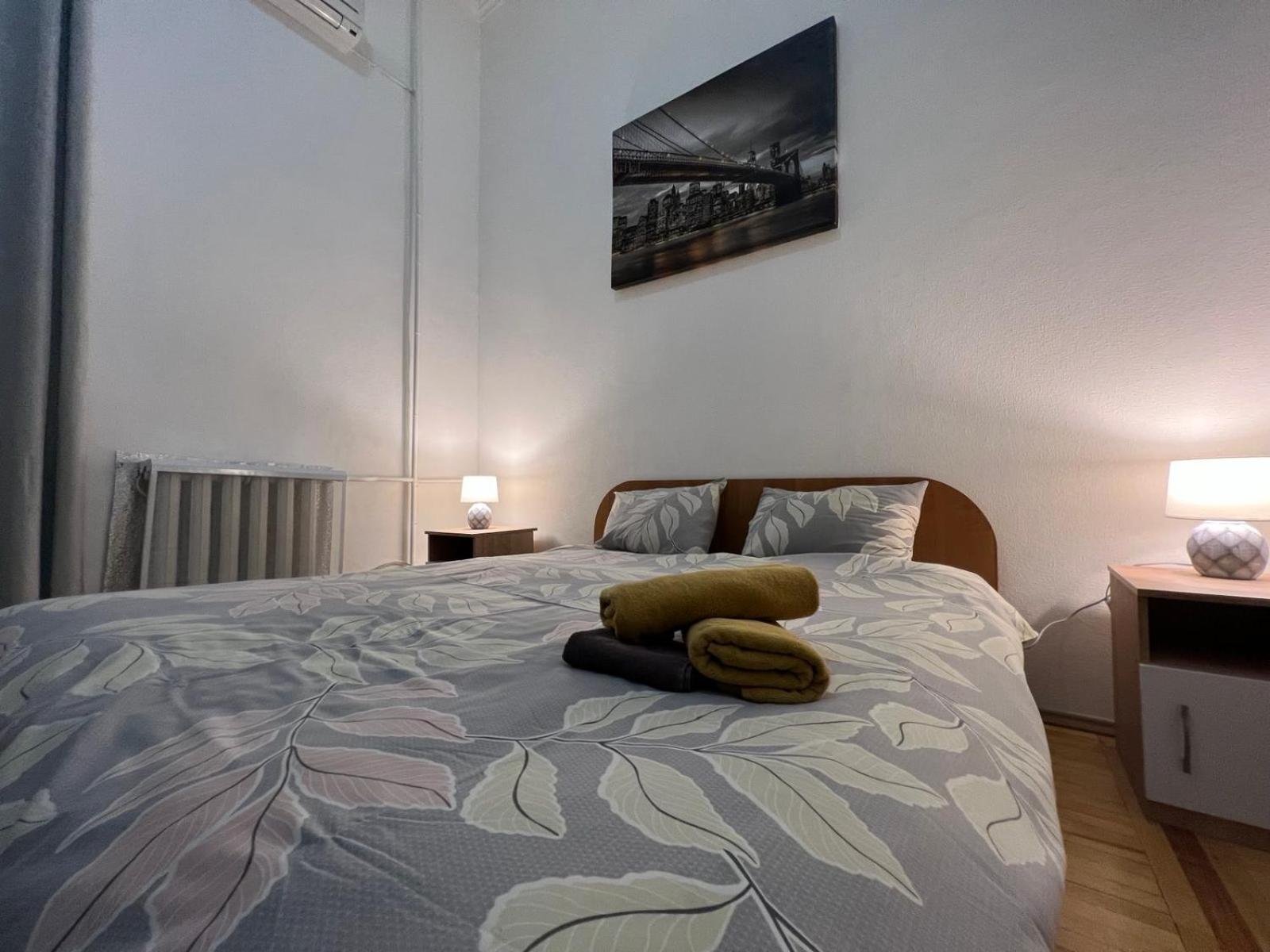 Apartment In The Historic Center Kiev Exteriör bild